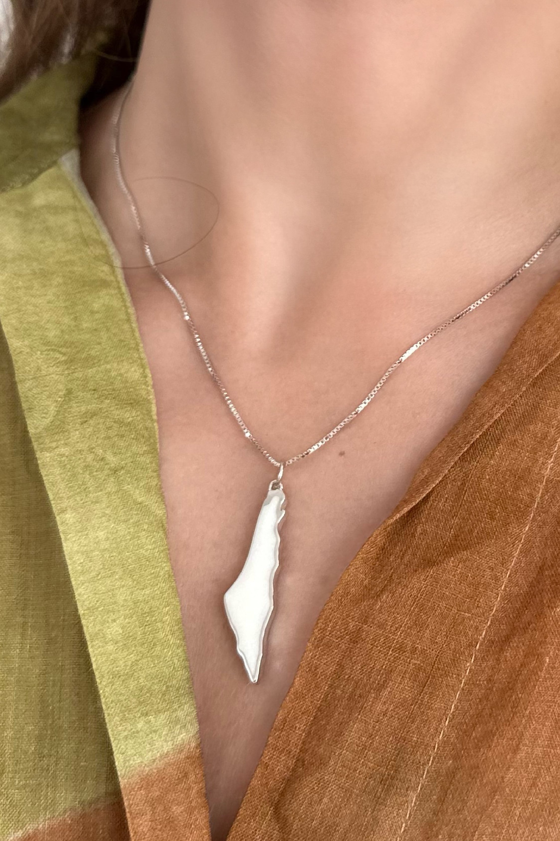 Opal Palestine map with frame necklace
