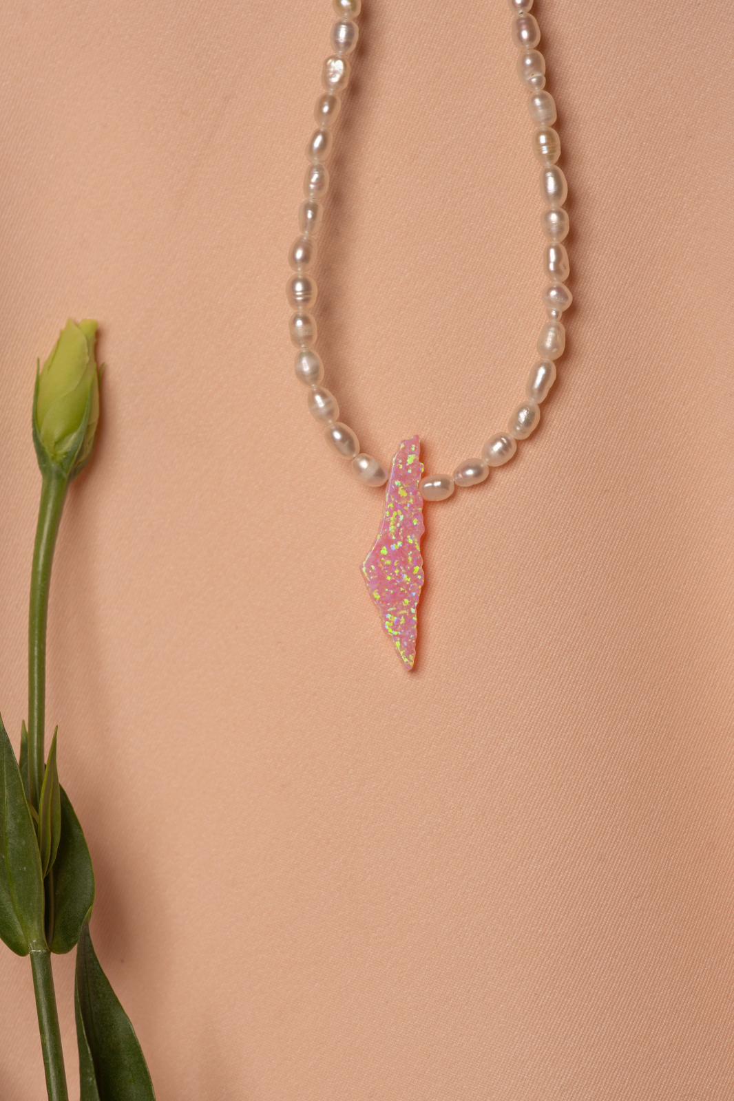 Opal Palestine map choker pearls necklace